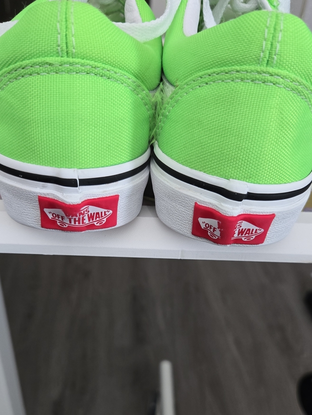 Vans Kids Low Top Sneakers - Neon Green Canvas